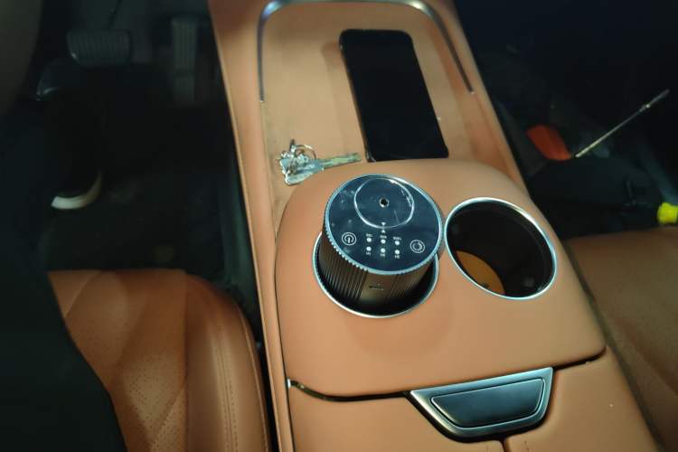 Used Deepal S07 2023 121Max Range-Extended Version
