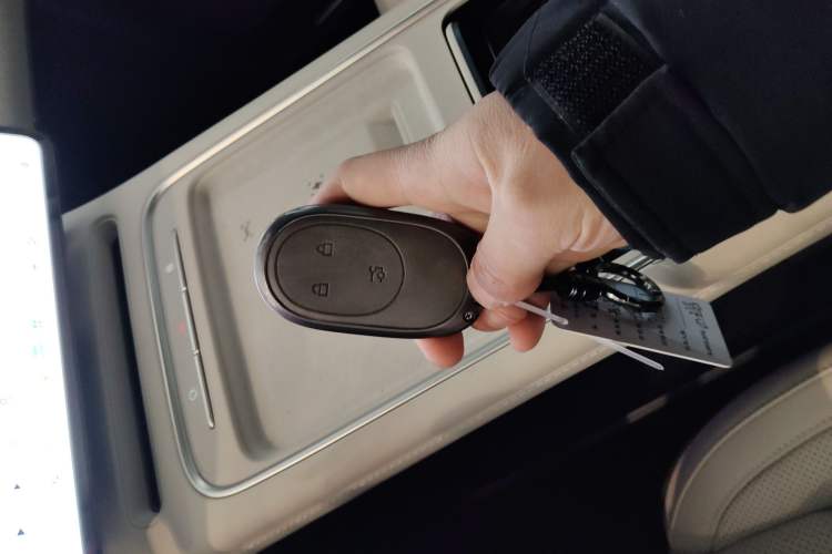 Used Nio ES6 2025 75 kWh
