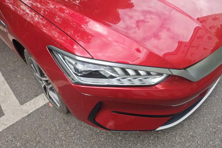 Used BYD Qin PLUS 2021 EV 400KM Luxury Model Right Front Headlight