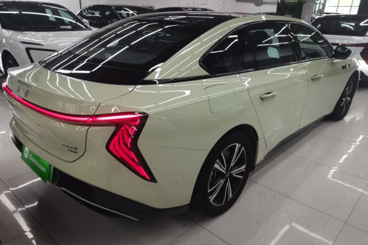 Used Hongqi EH7 2024 690 Pro Rear Right 45 Deg