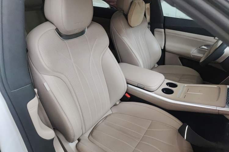 Used XPeng G9 2025 625 Long-Range Max
