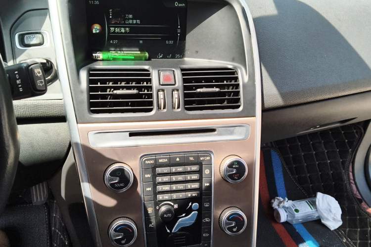 Used Volvo XC60 2017 T5 Smart Upgrade Edition