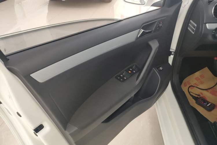 Used Volkswagen Jetta 2015 Value Edition 1.6L Automatic Comfort Version