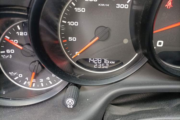 Used Porsche Panamera 2010 Panamera 3.6L Odometer Close Up