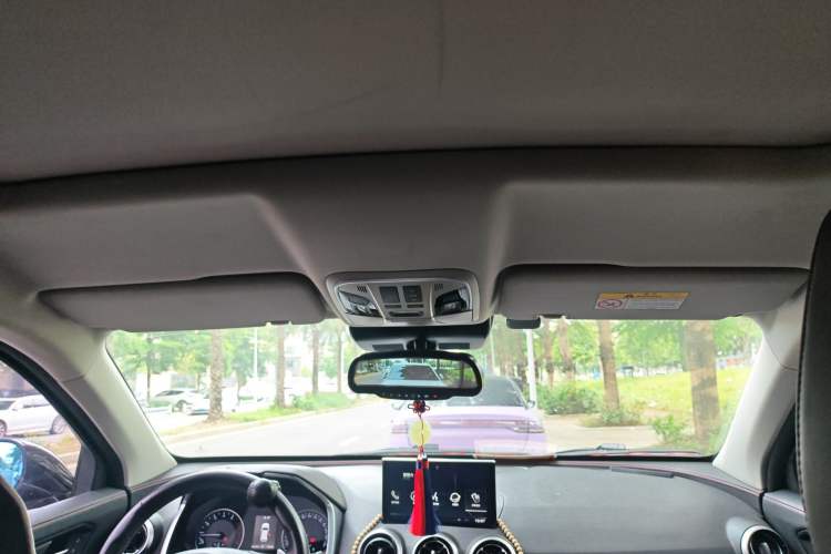 Used Wey VV5 2017 2.0T Ultra-Luxury Version
