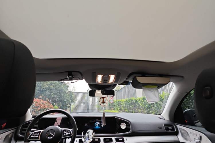 Used Mercedes-Benz GLE 2022 GLE 350 4MATIC Coupe SUV Luxury Model Headliner