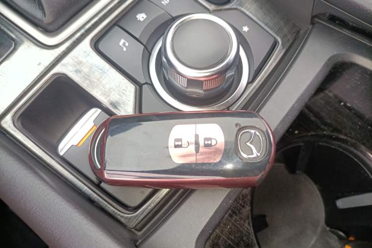 Used Mazda CX-4 2018 2.0L Automatic Two-Wheel Drive Blue Sky Exploration Version China V Standard