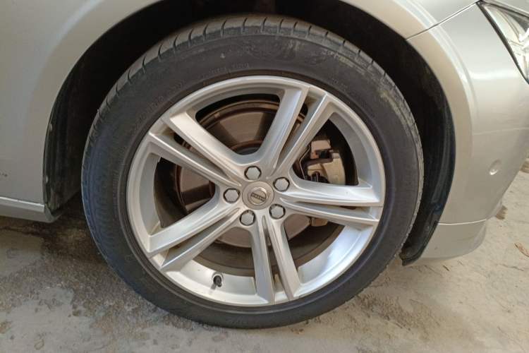 Used Volvo S90 2018 T4 Zhiyuan Edition