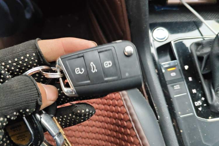 Used Volkswagen Tiguan L 2018 Facelift 330TSI Automatic Two-Wheel Drive Luxury Edition
