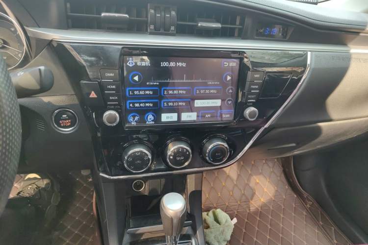 Used Toyota Corolla 2017 1.2T CVT GL Audio And AC Panel