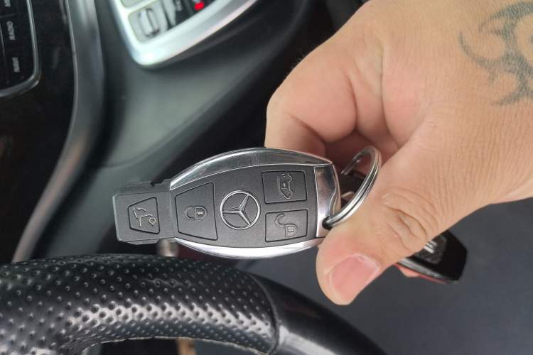 Used Mercedes-Benz V-Class 2018 V 260 L Prestige Extended Version China VI