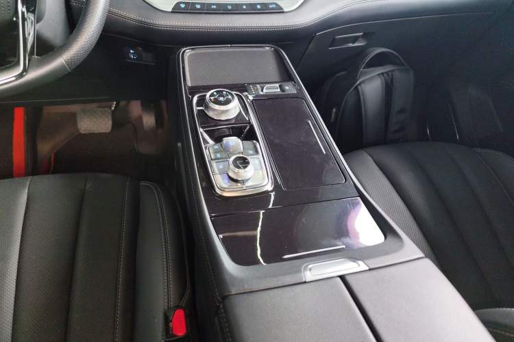 Used Ford Equator 2023 EcoBoost 225 Platinum Edition 7-Seater (2/2/3)
