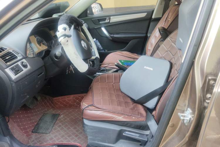 Used Brilliance H530 2017 1.6L Automatic Comfort Model Left Front Seat