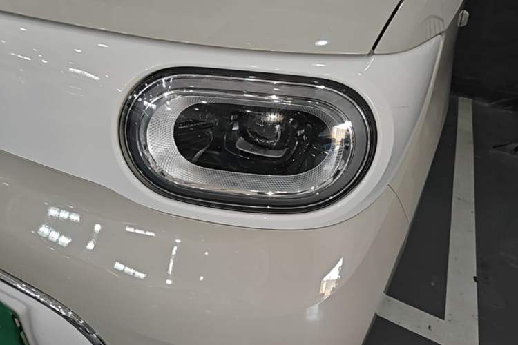 Used Wuling Hongguang MINIEV 2024 3rd Generation 215km Advanced Version