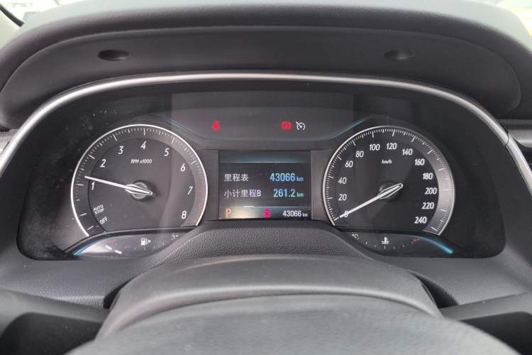 Used Buick GT 2018 18T Automatic Elite Model Instrument Cluster