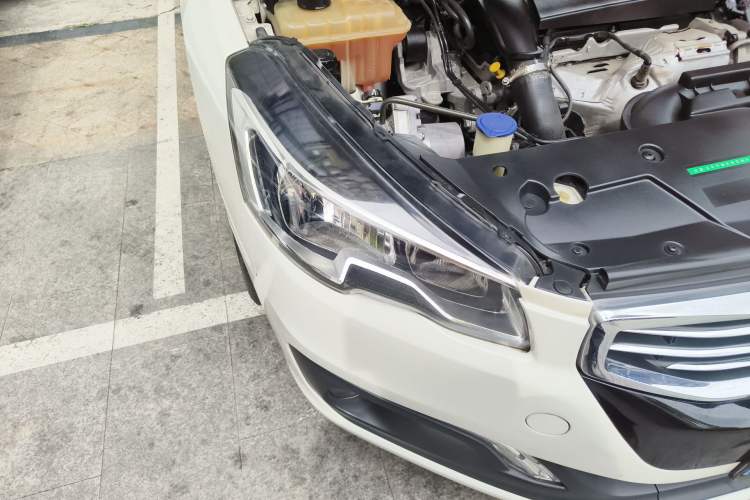 Used Peugeot 508 2015 1.8THP Automatic Prestige Edition Right Front Headlight