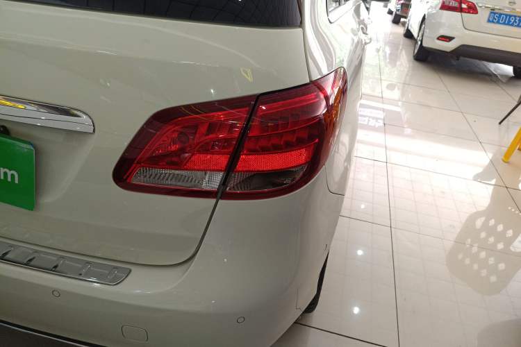 Used Mercedes-Benz B-Class 2015 B 200 Sport Edition