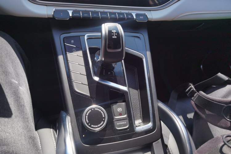 Used Geely Auto Emgrand X7 Sport 2022 Boyue X 1.8TD DCT Smart Model Gear Lever