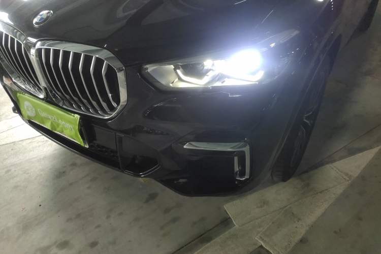 Used BMW X5 2022 Restyled xDrive 30Li M Sport Package
