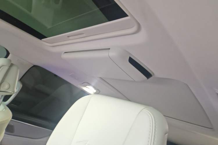 Used Buick GL8 New Energy 2024 Lu Zun Luxury Edition 7-Seater