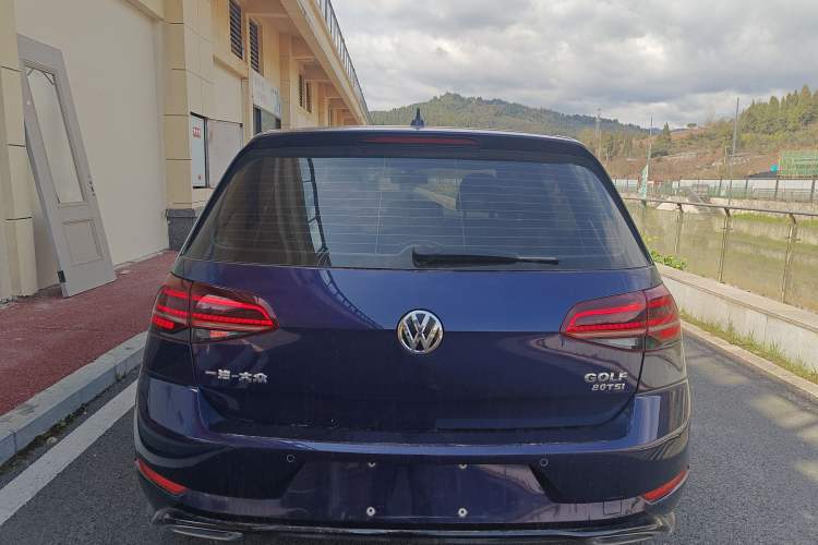 Used Volkswagen Golf 2019 280TSI DSG R-Line Model China V Standard
