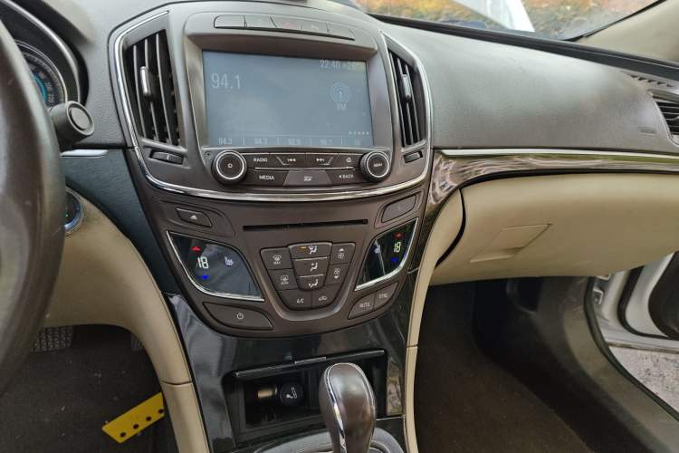 Used Buick Regal 2015 2.0L Elite Fashion Edition