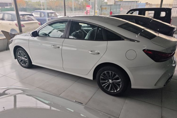 Used MG 5 2026 Model 180DVVT Global Luxury Edition
