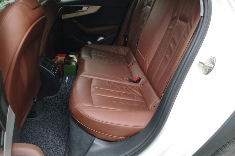 Used Audi A4 2017 45 TFSI allroad quattro Fashion Edition Left Rear Seat