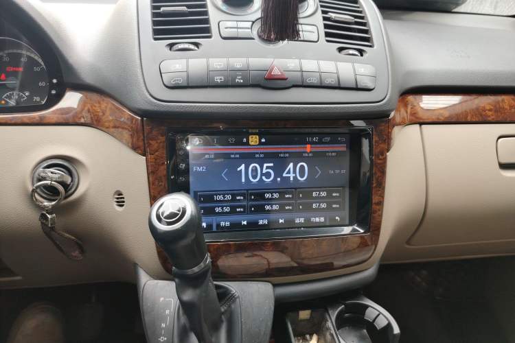 Used Mercedes-Benz Viano 2013 3.0L Comfort Edition
