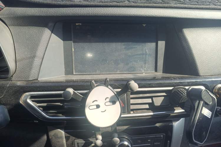 Used Zotye Domy X5 2015 1.5T Manual Luxury Version China IV Standard
