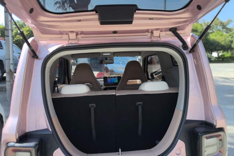 Used Geely Galaxy Panda 2023 Panda Mini 200km Endurance Bear