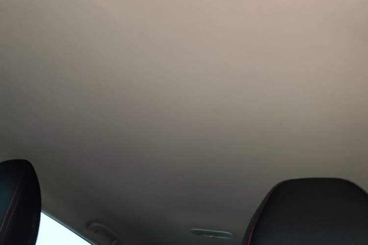 Used Nissan Qashqai 2016 2.0L CVT Elite Edition Headliner