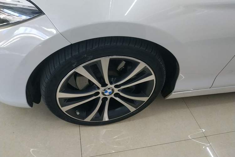 Used BMW 2 Series (Import) 2019 225i Convertible Coupe Sports Design Package
