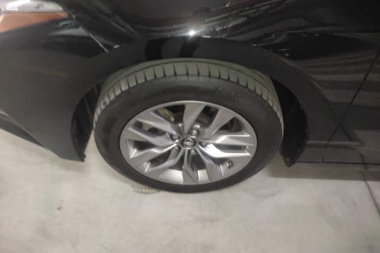 Used Toyota Avalon 2019 2.0L Luxury Edition China VI Standard
