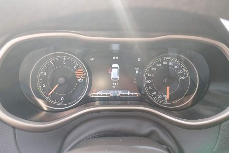 Used Jeep Cherokee 2016 2.0L Superior Edition Instrument Cluster