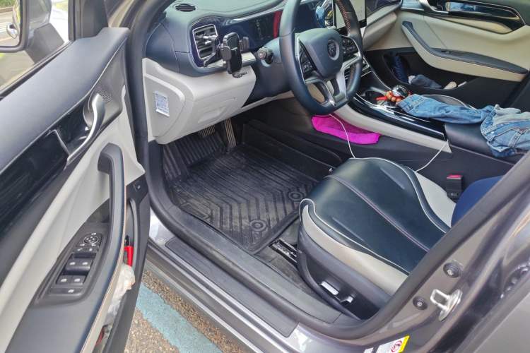 Used BYD Qin PLUS 2021 EV 500KM Luxury Model
