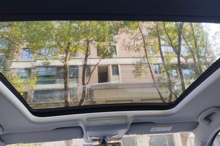 Used Volkswagen Tiguan L 2024 330TSI Automatic Two-Wheel Drive R-Line Enhanced Edition
