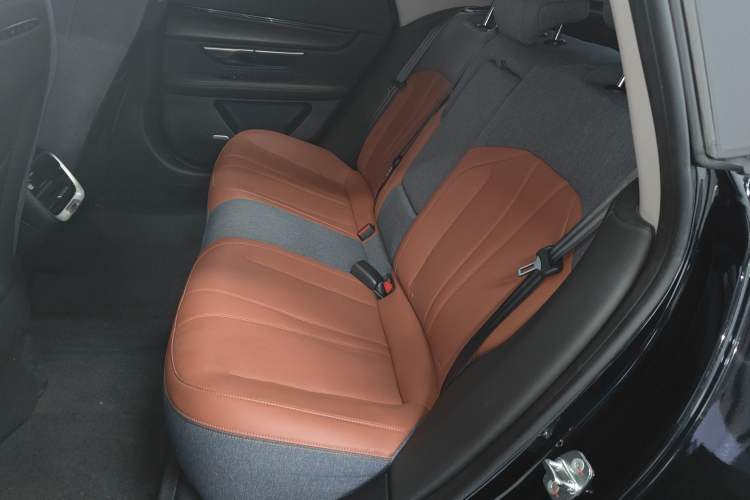 Used XPeng P7 2022 480 Standard Range Smart Drive Edition