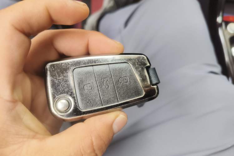 Used Volkswagen Tayron 2020 330TSI Two-Wheel Drive Luxury Connected Pro Edition
