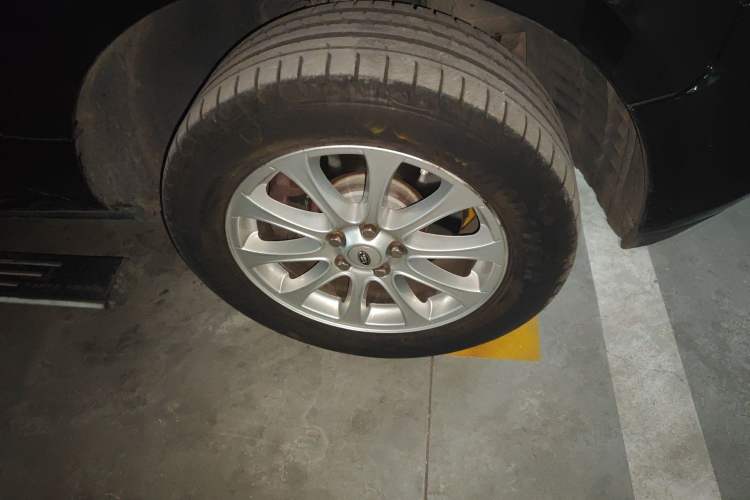 Used Land Rover Range 2011 3.6 TDV8
