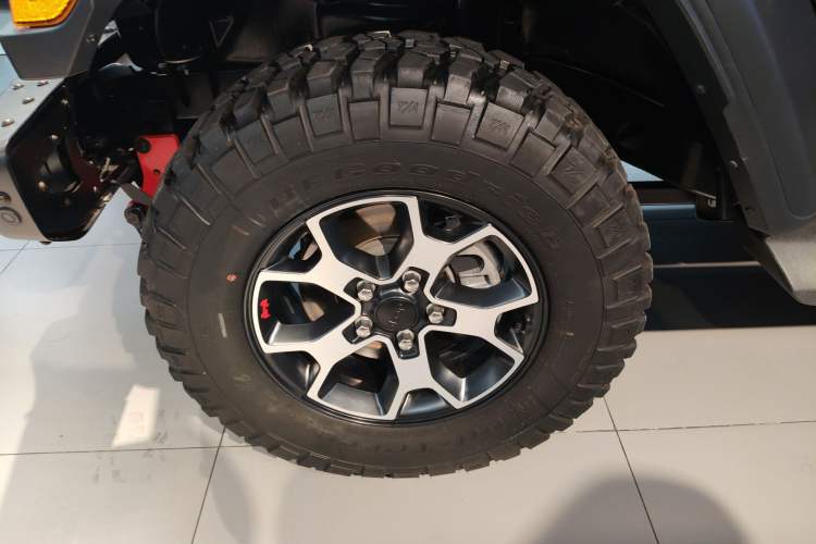 Used Jeep Wrangler 2021 2.0T Robin Hood Four-Door Edition

