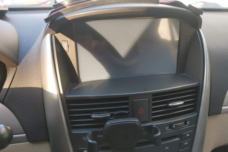 Used Buick Excelle 2013 1.5L Automatic Classic Model
