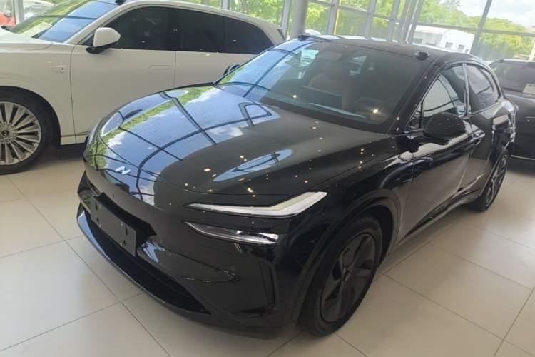 Used ONVO L60 2025 Model—60 kWh Rear-Wheel-Drive Version