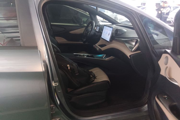 Used BYD Dolphin 2023 420 km Free Version
