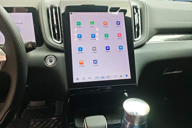 Used Hongqi HS3 PHEV 2024 PHEV 115km Jingwei Edition
