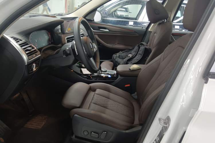 Used BMW X3 2023 Restyled xDrive30i Leading Edition M Night Sky Package
