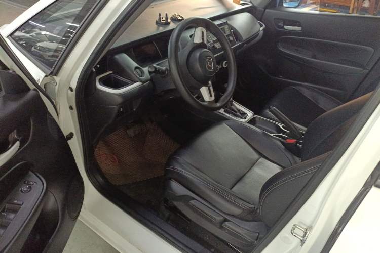 Used Honda Fit 2023 1.5L CVT Trend Edition Driver Seat