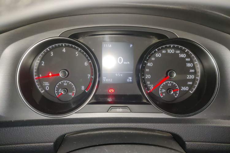 Used Volkswagen Golf 2015 1.6L Automatic Comfort Model