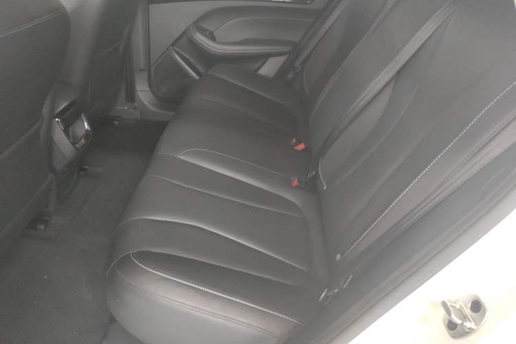 Used Roewe Ei5 2021 500 Prestige Edition Left Rear Seat