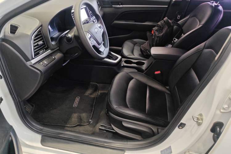 Used Hyundai Elantra (6th Generation / Lingdong) 2016 1.6L Automatic ZhiXuan – Elite Version Left Front Seat